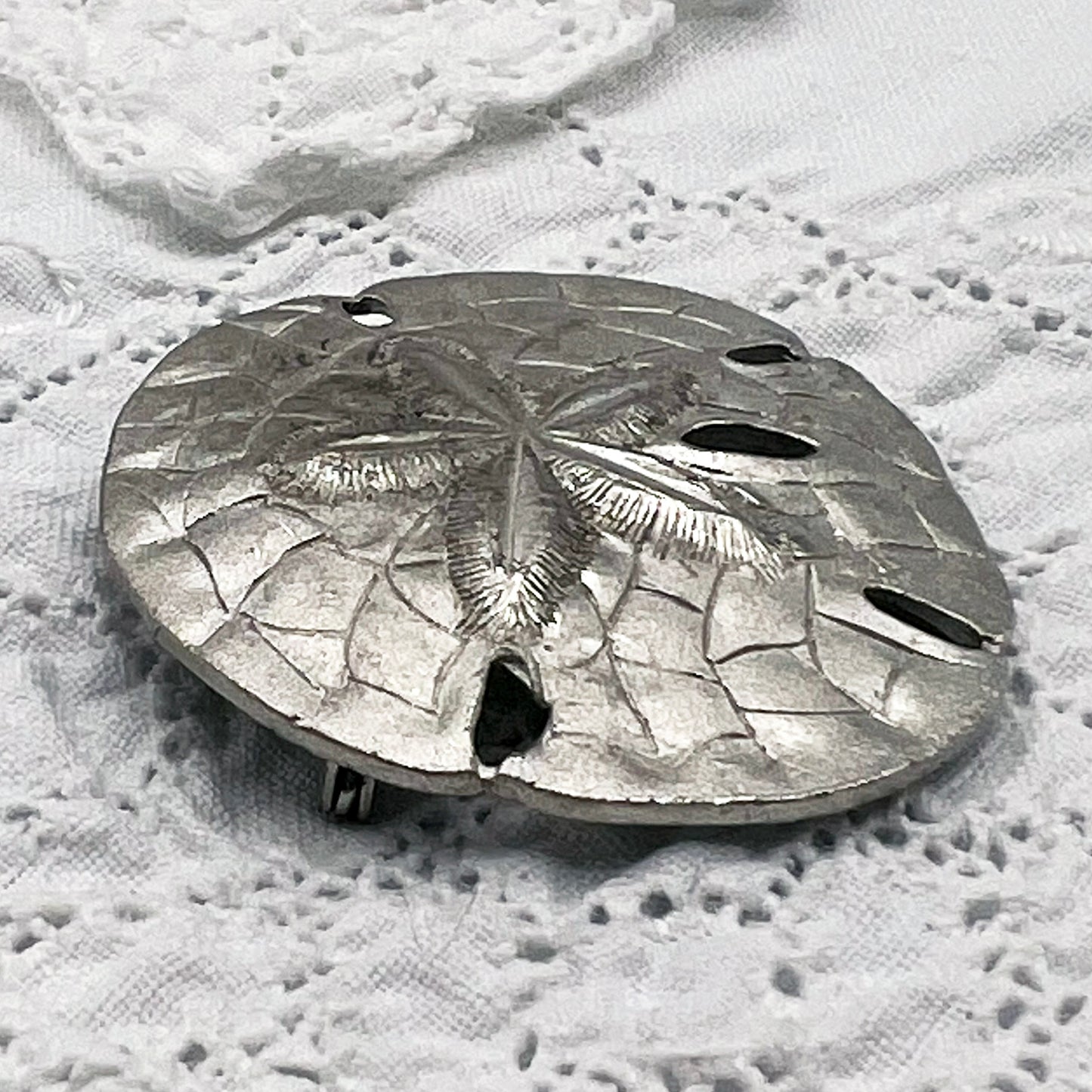 Vintage Silver Tone Stardust Finish Sand Dollar Brooch