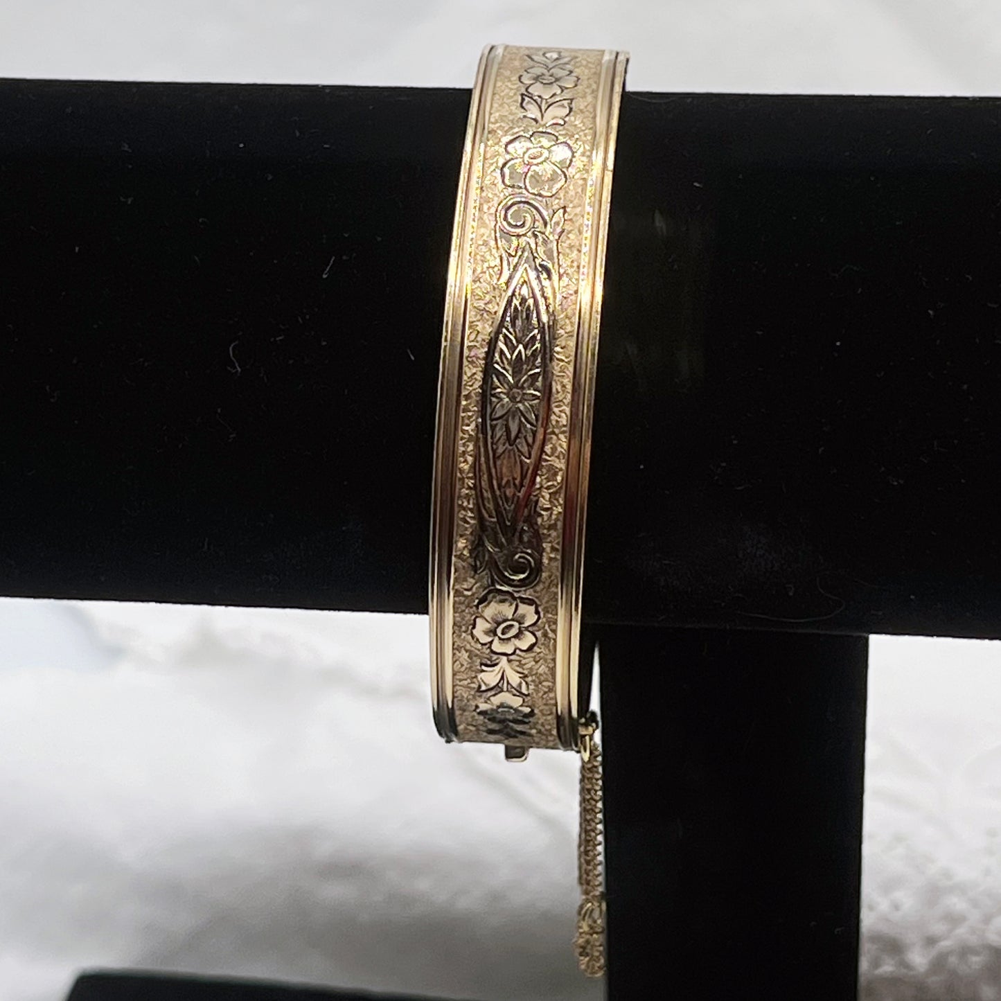 Vintage Hayward 12K Gold Filled Taille d'Épargne Bangle Bracelet