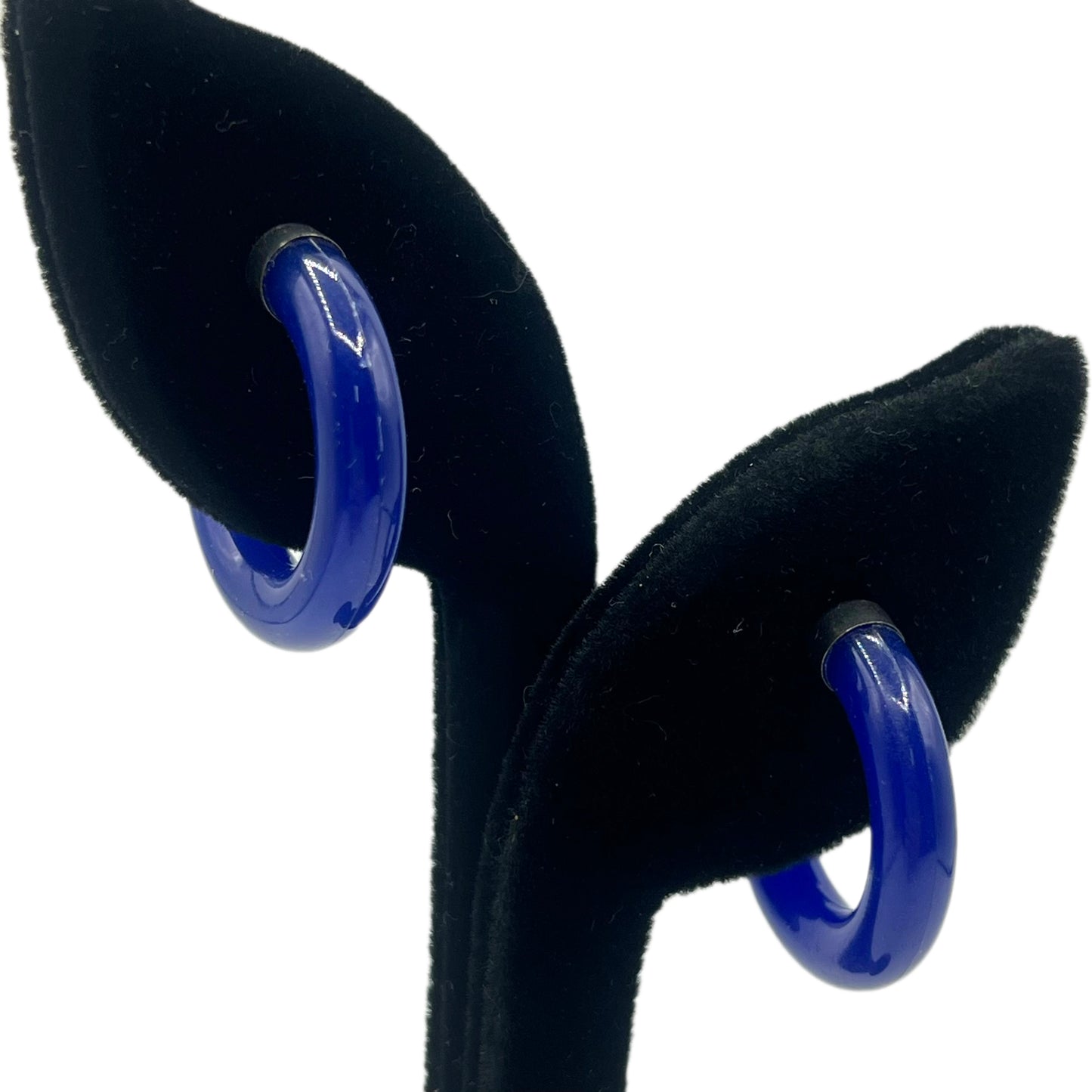 Vintage 1960s Danecraft Navy Blue Lucite hoop Earrings