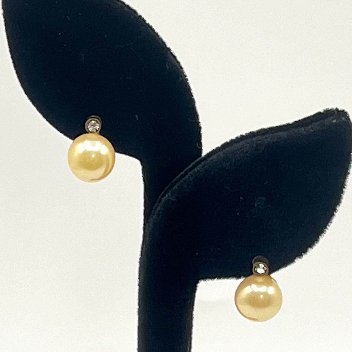 Vintage Single Faux Pearl and Rhinestone Clip-on Earrings
