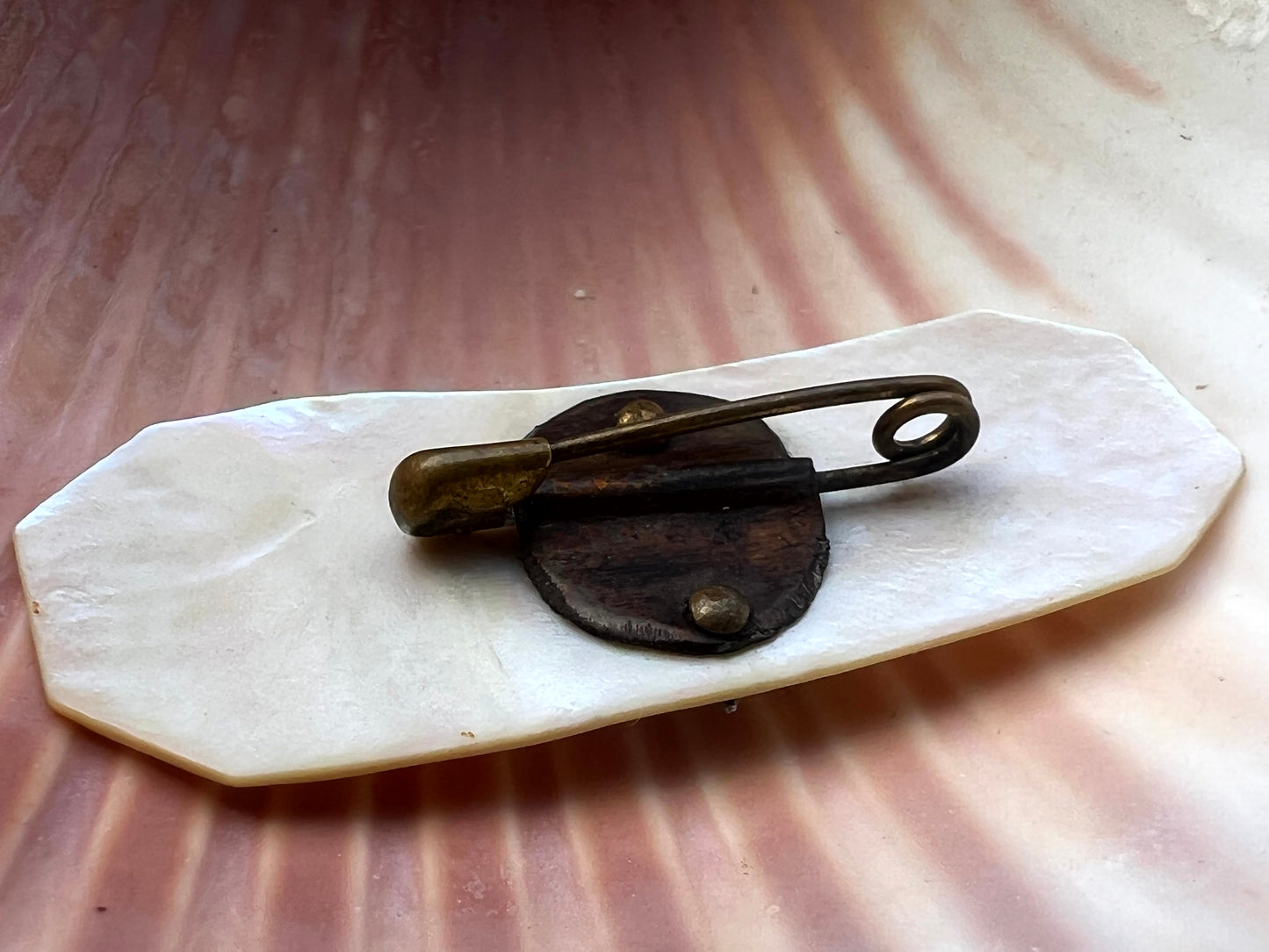 Rare Antique 1930s Mother of Pearl Palm Tree Brooch