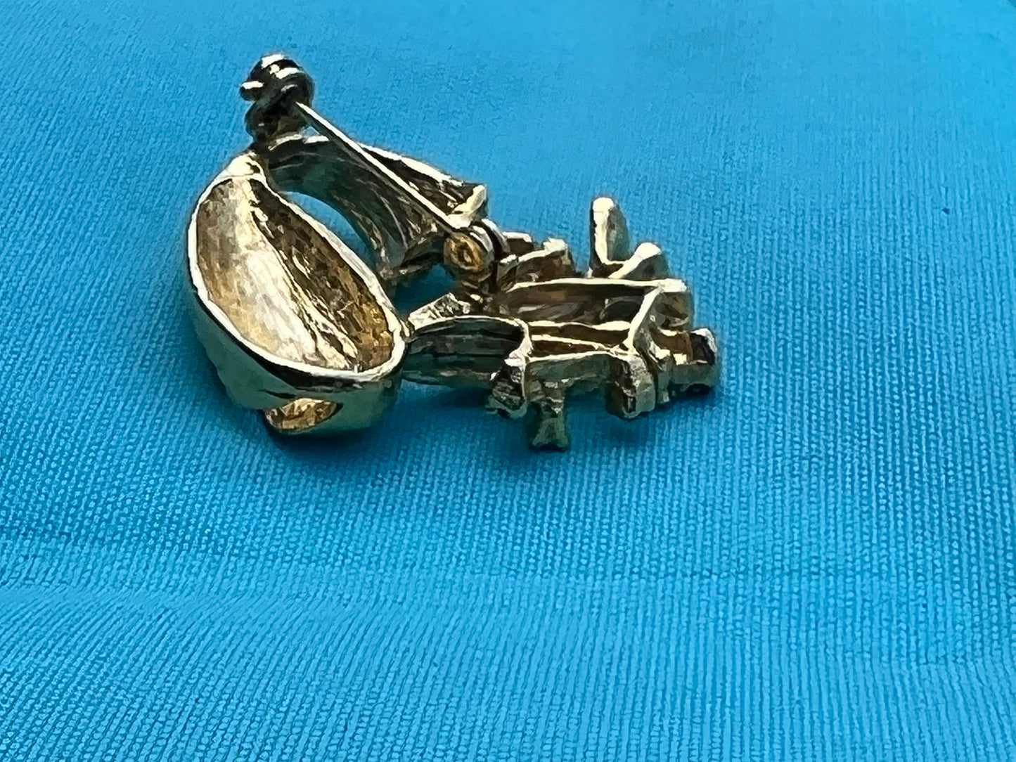 Vintage Whale Brooch Spouting Rhinestones
