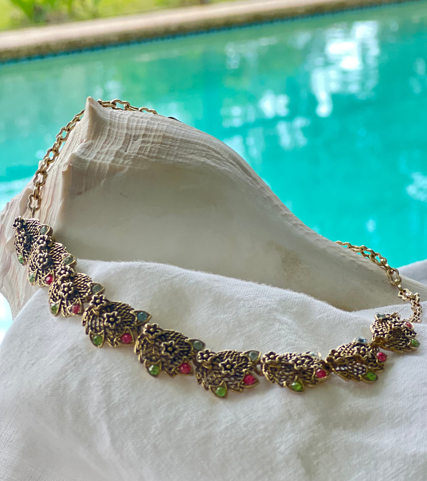 Vintage multicolored rhinestone and gold tone choker