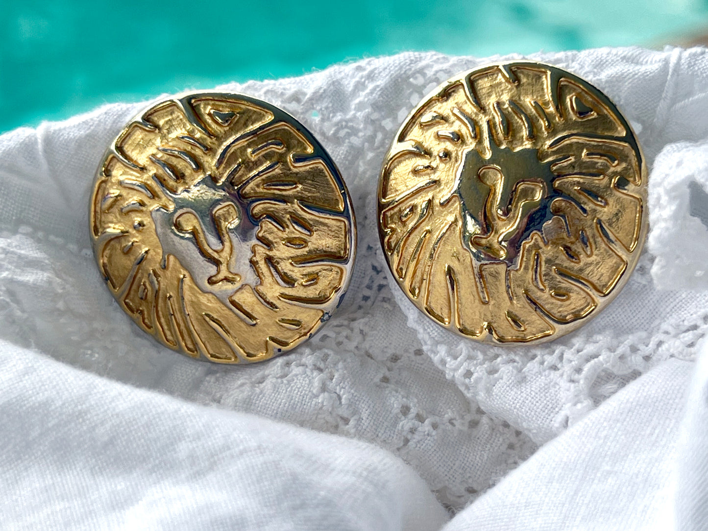 Vintage Anne Klein Gold Tone Lion Head Disk Earrings