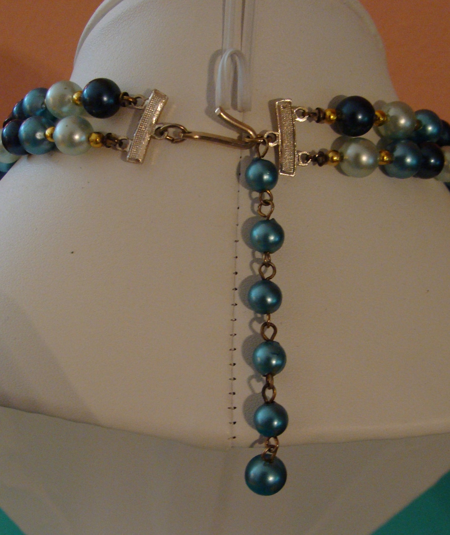 Vintage Hong Kong 2 Strand Graduated Bead Necklace