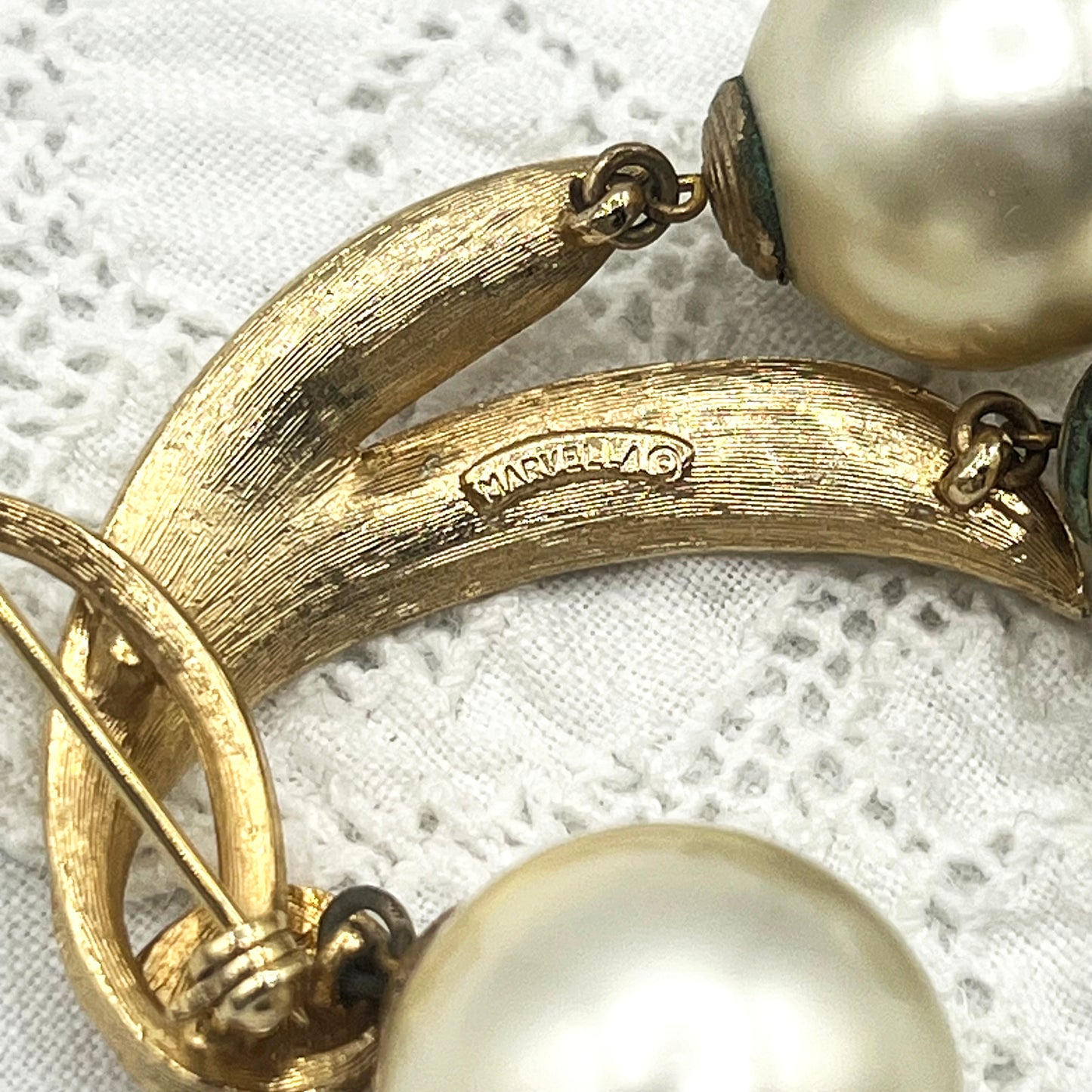 Rare Vintage Marvella Large Faux Pearl Dangle Brooch