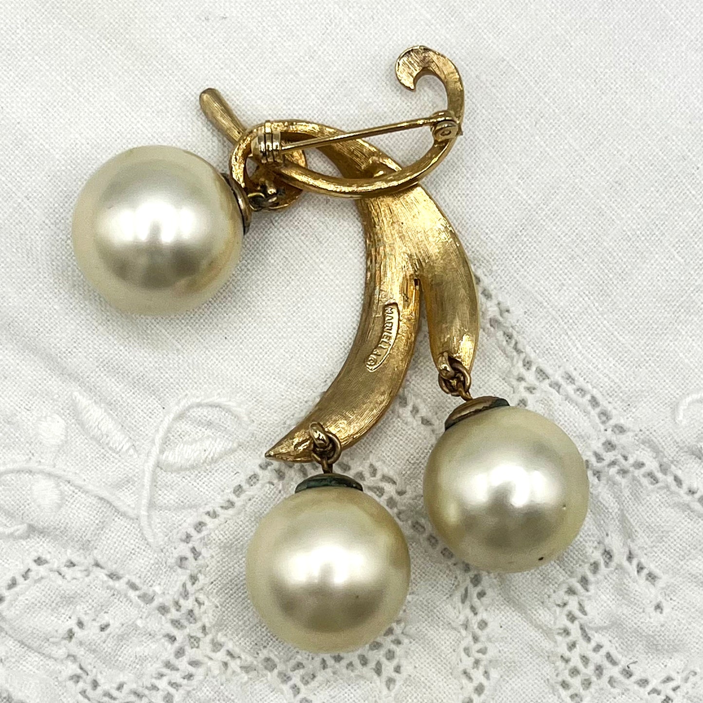 Rare Vintage Marvella Large Faux Pearl Dangle Brooch