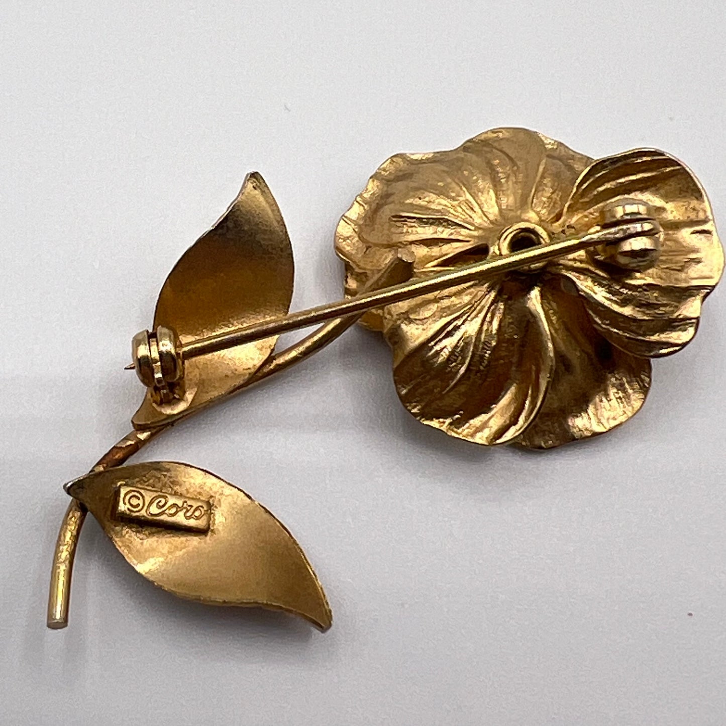 Signed Coro Single Flower Stem with Faux Pearl Center Brooch Pin