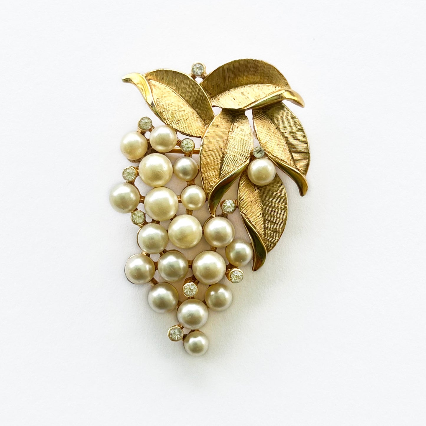 Crown Trifari 1960s Gold Tone, Faux Pearl and Rhinestone Grape Bunch Brooch