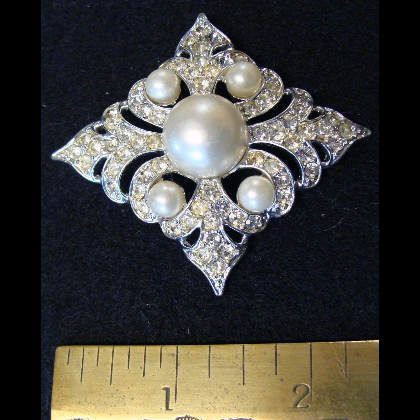 1970s Sarah Coventry Persian Princess Brooch