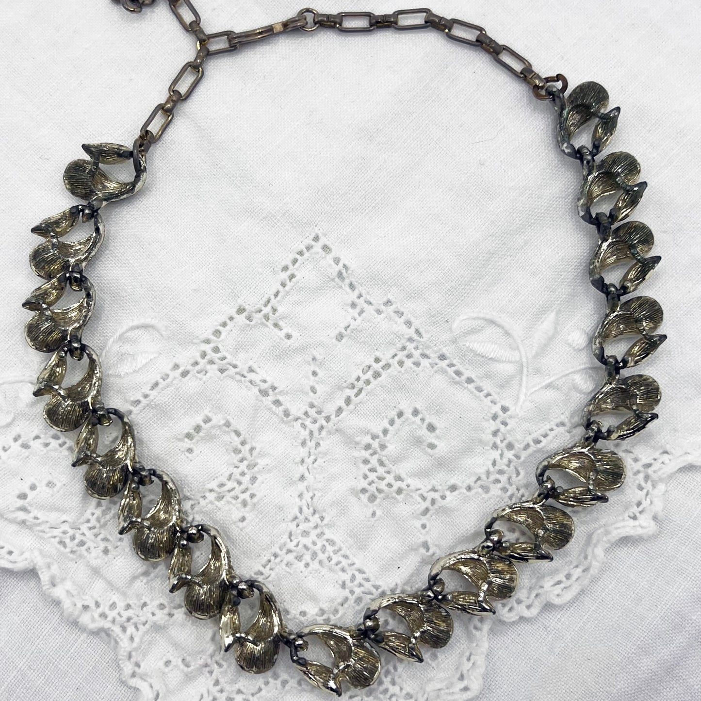 1960s Aurora Borealis Rhinestones Brushed Gold Tone Choker Necklace