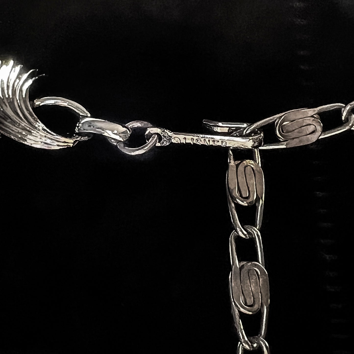Vintage Lisner Linked Feather Leaf Silver Tone Choker Necklace
