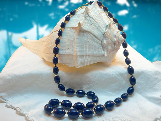 Vintage 1980s Monet Graduated Navy Blue Oblong Beaded Necklace